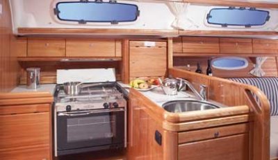 Bavaria 33 Cruiser mit Lattengro