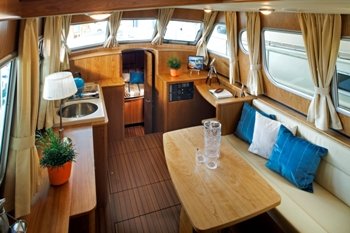 Linssen Grand Sturdy 34.9 AC 'Yvonne'