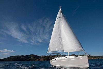 Bavaria 32 Cruiser Avantgarde 'Sunrise'